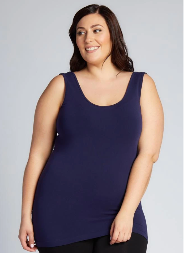 c'est moi bamboo seamless women's clothing line. cest moi seamless clothing. best basics. best Bamboo PLUS size Tank top in Navy